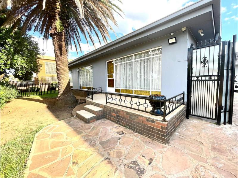 To Let 10 Bedroom Property for Rent in Potchefstroom North West